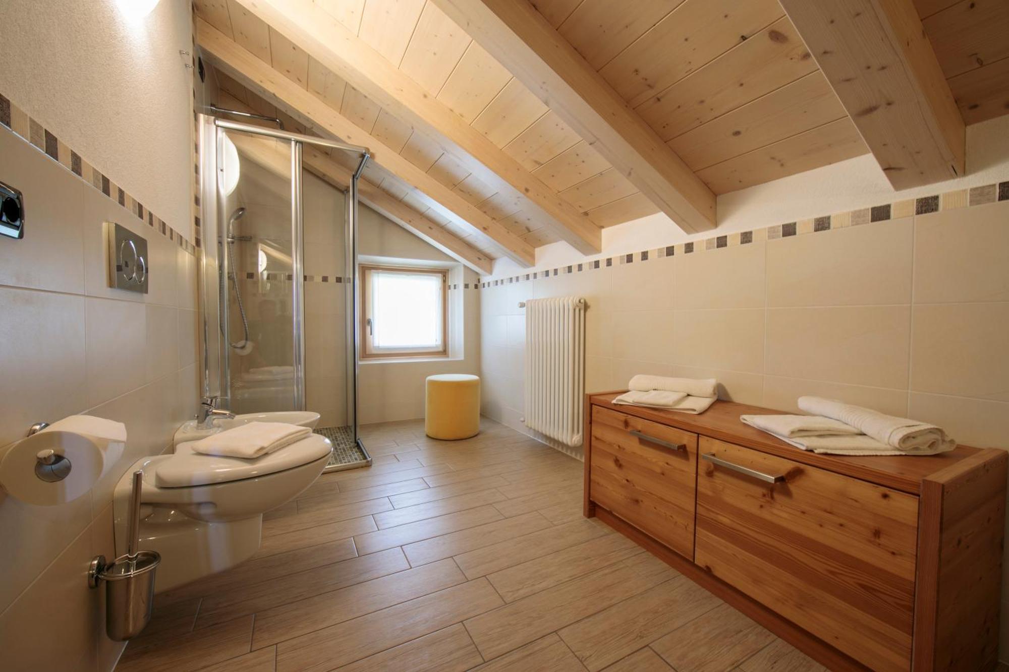 Volga Loira Senna - Happy Apartment Livigno